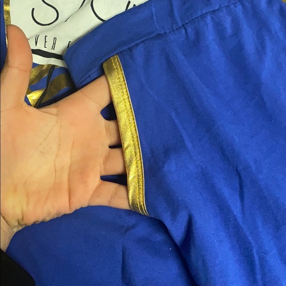 A Pajama - Picture 4 of 4